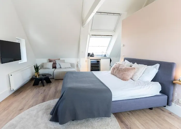 Gravenstraat Bed & Breakfast 3*